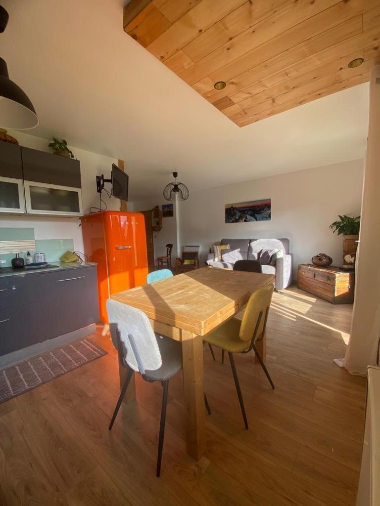 Appartement Au Calme Avec Vue Sur Les Montagnes. Sevrier Ngoại thất bức ảnh